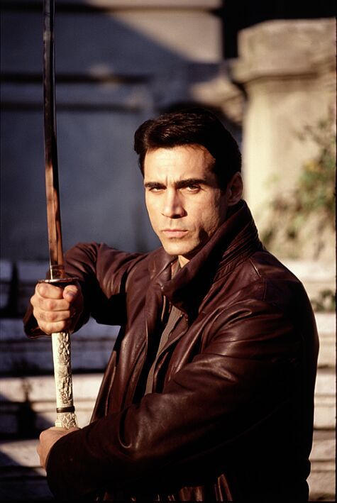 Adrian Paul 126361