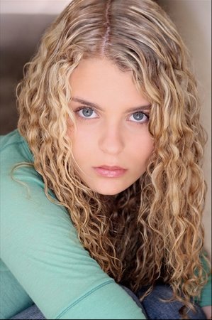 Alexandra Krosney 55221