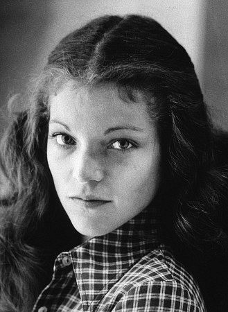 Amy Irving 130878