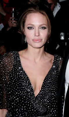 Angelina Jolie 152381