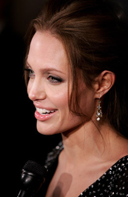 Angelina Jolie 152382