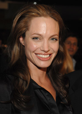 Angelina Jolie 152397