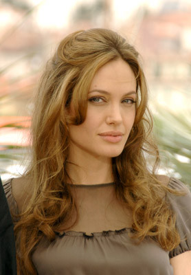 Angelina Jolie 152410