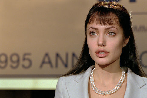 Angelina Jolie 152517