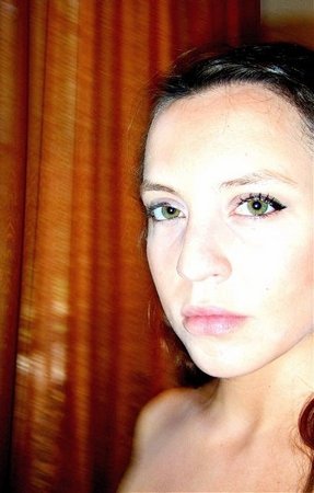 Ania Sowinski 345167