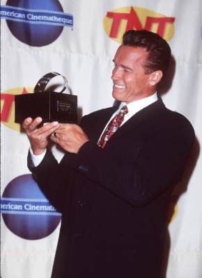 Arnold Schwarzenegger 85078