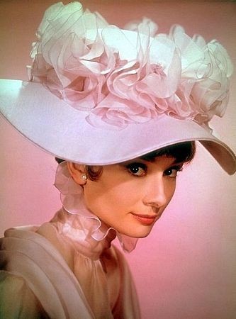 Audrey Hepburn 75832