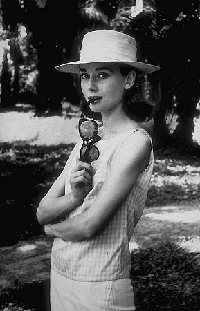 Audrey Hepburn 75908