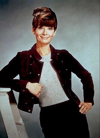 Audrey Hepburn 76065