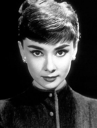 Audrey Hepburn 76111