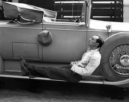 Buster Keaton 737