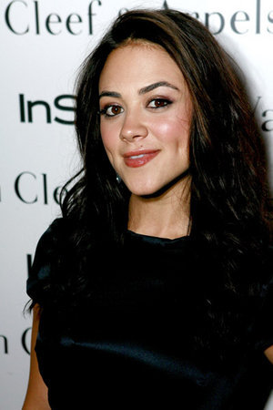 Camille Guaty 287689