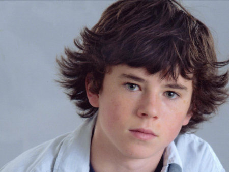 Charlie McDermott 234404