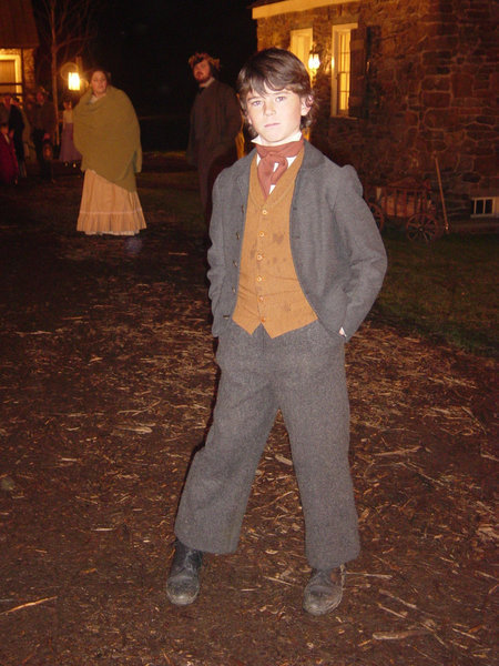 Charlie McDermott 234407