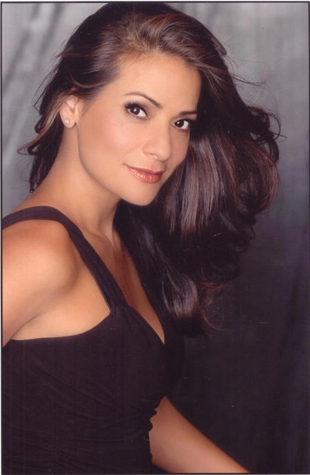Constance Marie 172335