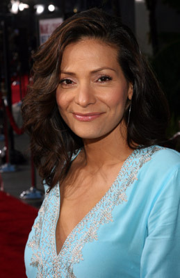 Constance Marie 172392