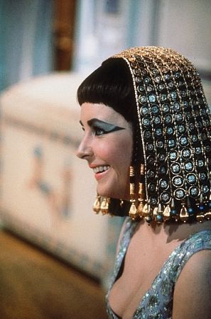 Cleopatra 26180