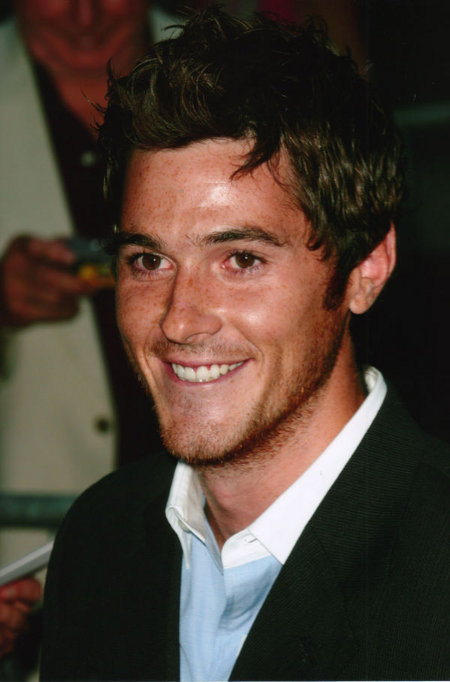 Dave Annable 230831