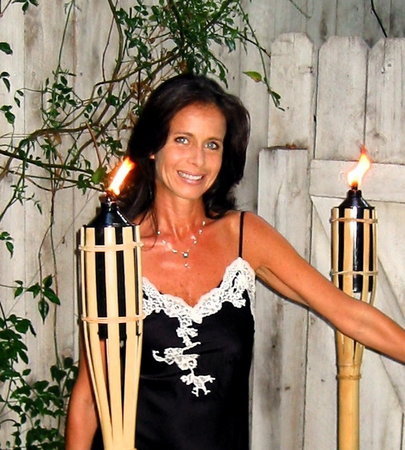 Debra-Lee Davidson 213382
