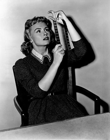 Donna Reed 168650