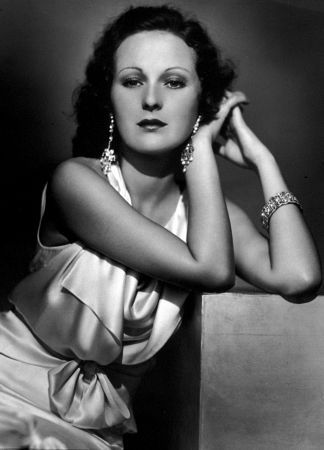 Dorothy Jordan 297641