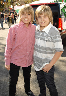Dylan Sprouse 345071