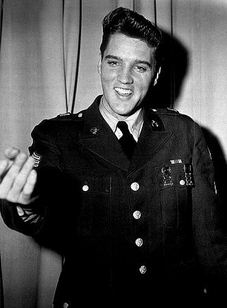 Elvis Presley 5846