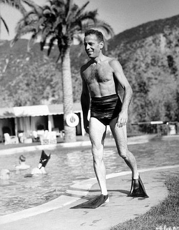 Humphrey Bogart 74931