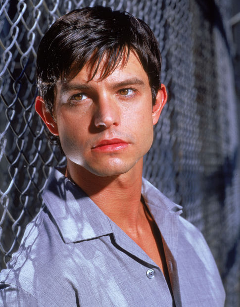 Jason Behr 163337