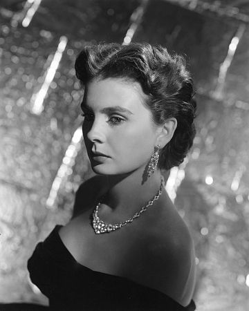 Jean Simmons 136223