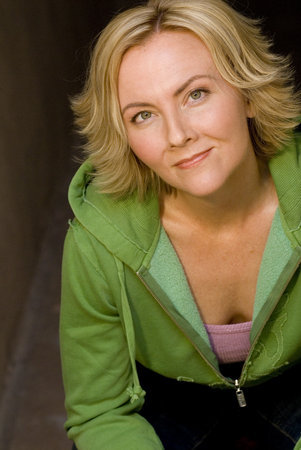 Jennifer Julian 242839
