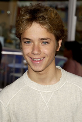 Jeremy Sumpter 347609