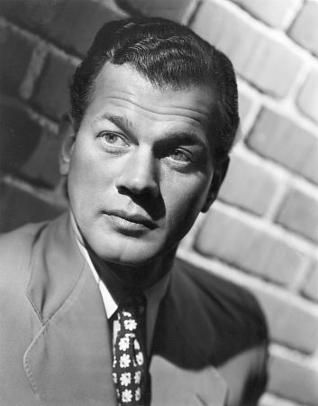 Joseph Cotten 140094