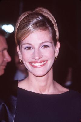 Julia Roberts 90207