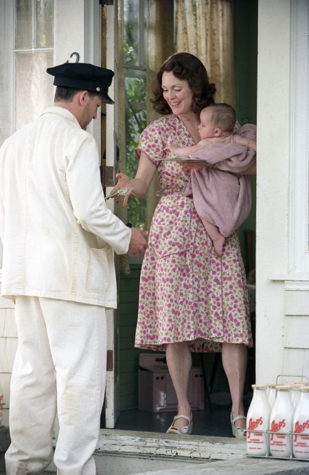 Julianne Moore 80050