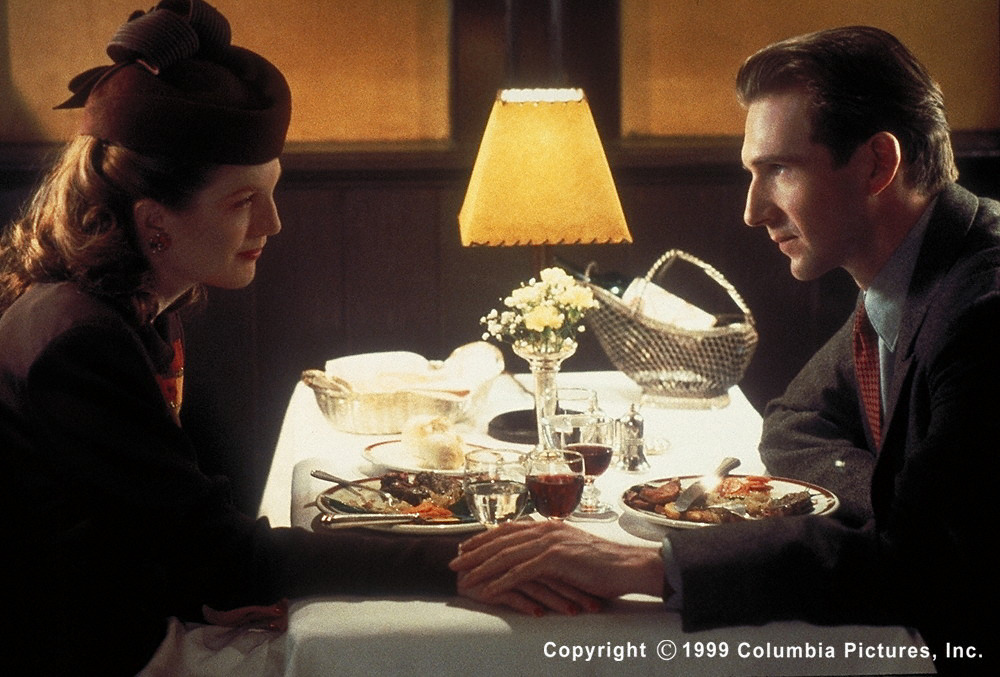 Julianne Moore 80051