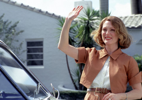 Julianne Moore 80101