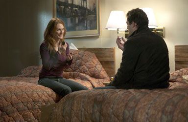 Julianne Moore 80116