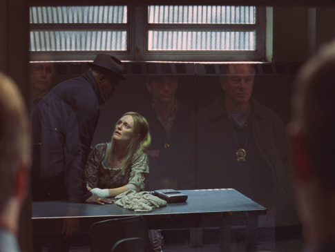 Julianne Moore 80137