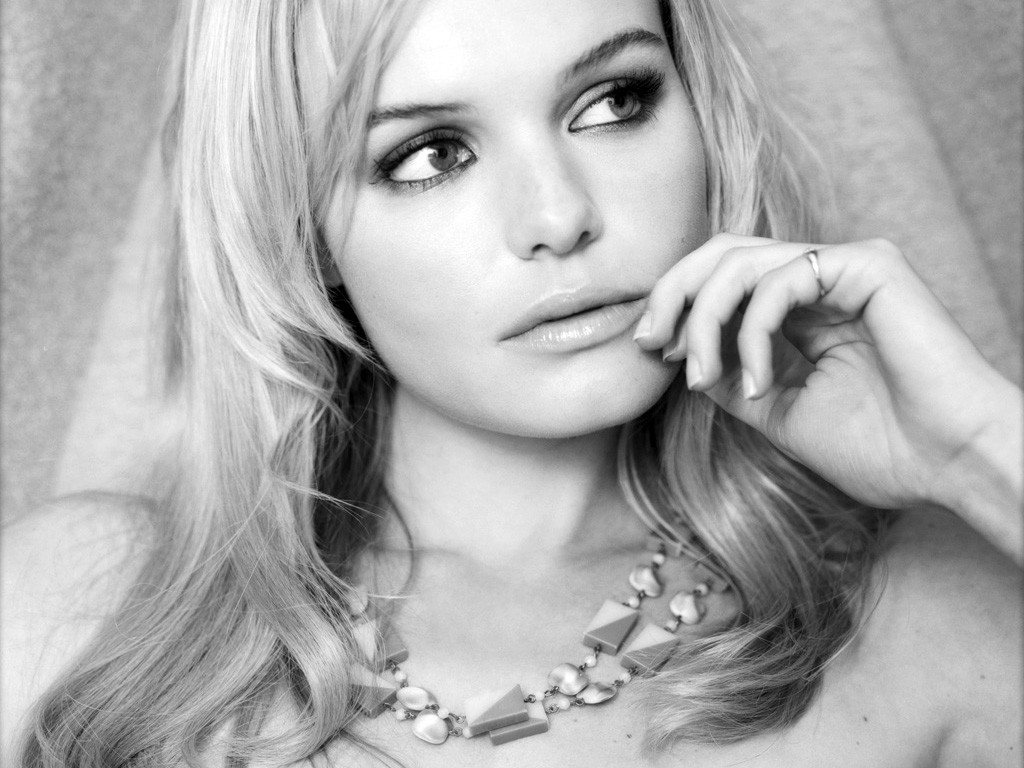 Kate Bosworth 384000