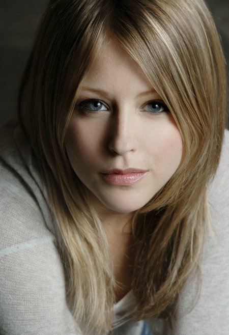 Katrina Begin 232095