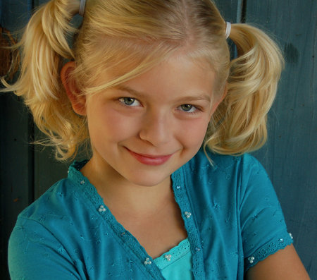 Madeline Gault 241344