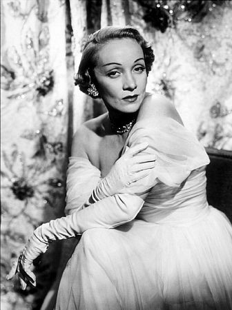 Marlene Dietrich 2585