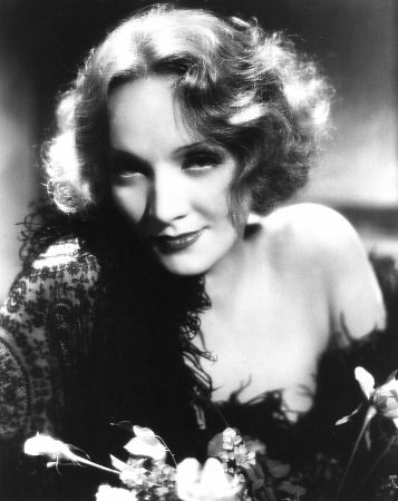 Marlene Dietrich 2670