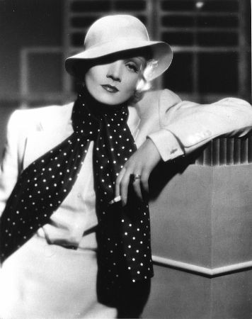 Marlene Dietrich 2744
