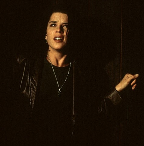 Neve Campbell 89102