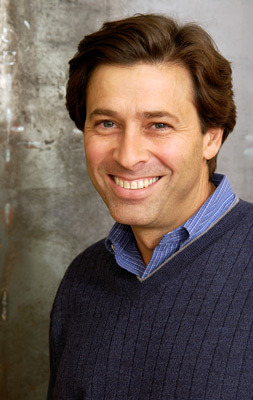 Roger Weisberg 359464