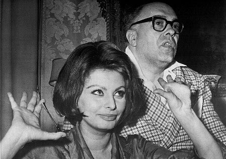Sophia Loren 3546