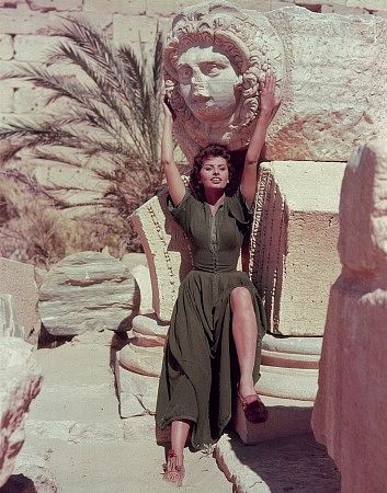 Sophia Loren 3660