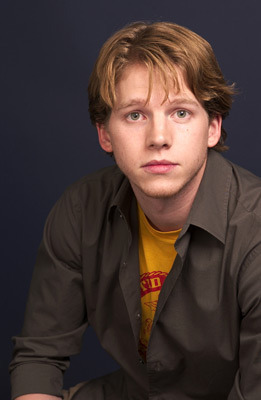 Stark Sands 61475